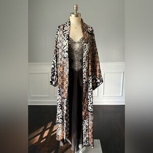 Natori Kimono Style Patterned Faux Silk Long Robe